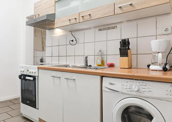Affordable 2br Apt- Connected To The Whole * Viyana